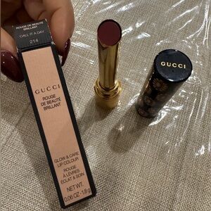 GUCCI rouge Glow&Care lip colour. Shade: CALL IT A DAY
Band new!!